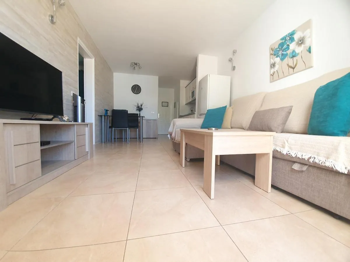 Atalaya Ground Floor Poolside Apartment بويرتو ذيل كارمين 0*,  إسبانيا